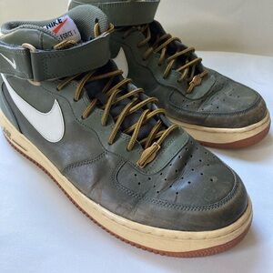 Nike Air Force 1 Mid '07 Medium Olive Green & Gum Sole - RARE